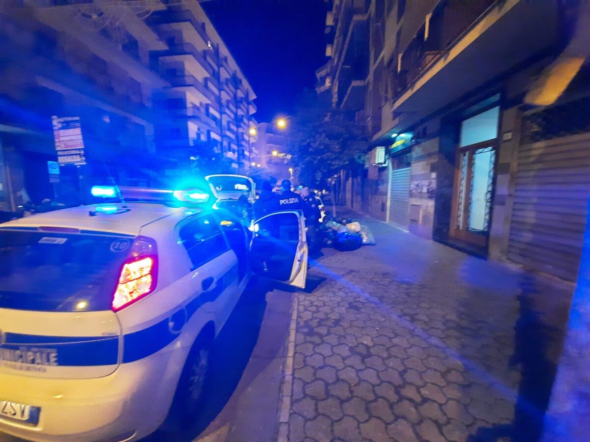 Il Sindaco Di Salerno Si Congratula Con La Polizia Municipale Per Il