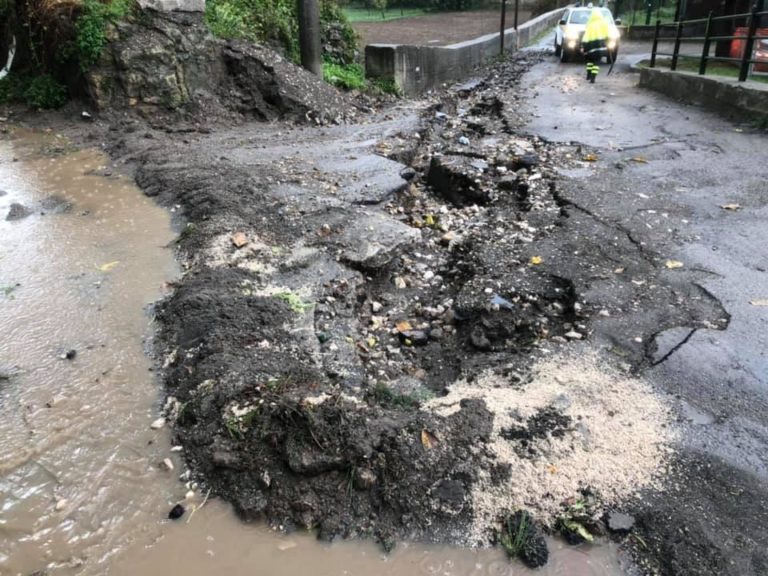 Emergenza maltempo: a Mercato San Severino interdetto un tratto di via Capocasale